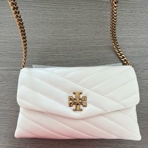 Tory Burch crossbody purse. Never used!